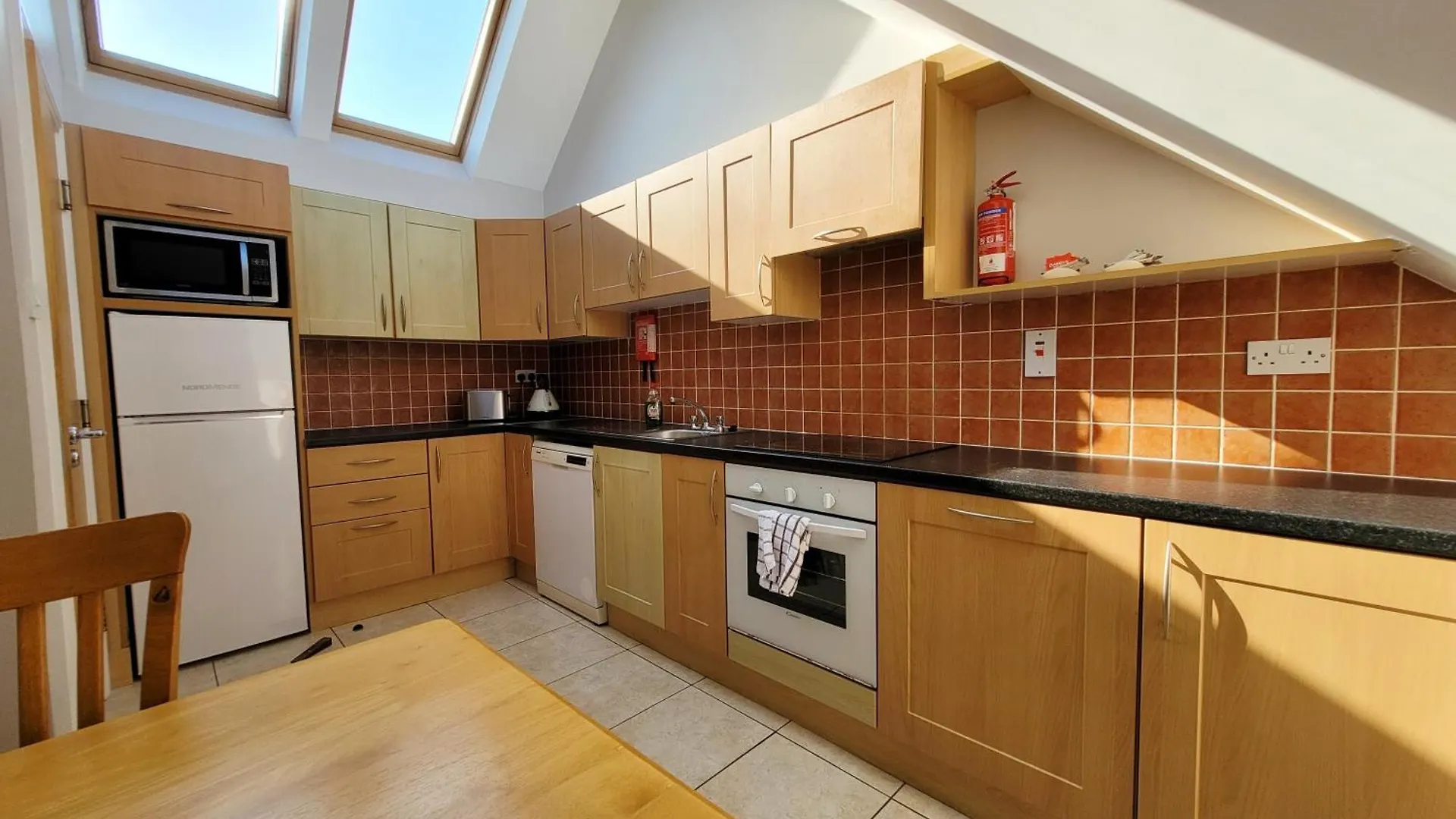 ***  Donegan Court Aparthotel Galway Irland