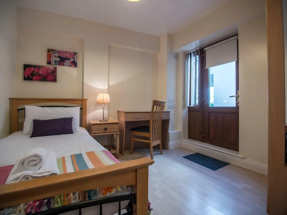 Donegan Court Aparthotel Galway