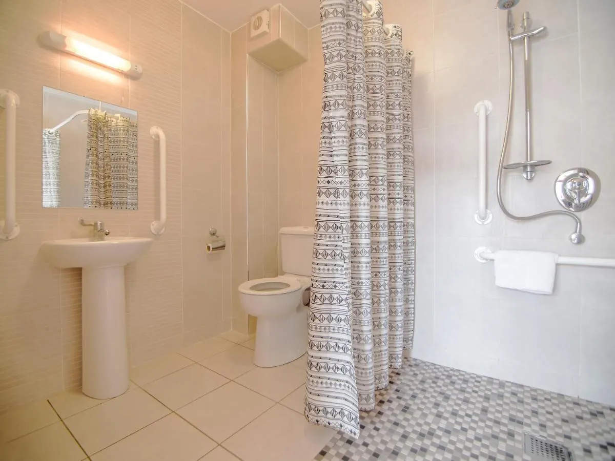 Donegan Court Aparthotel Galway