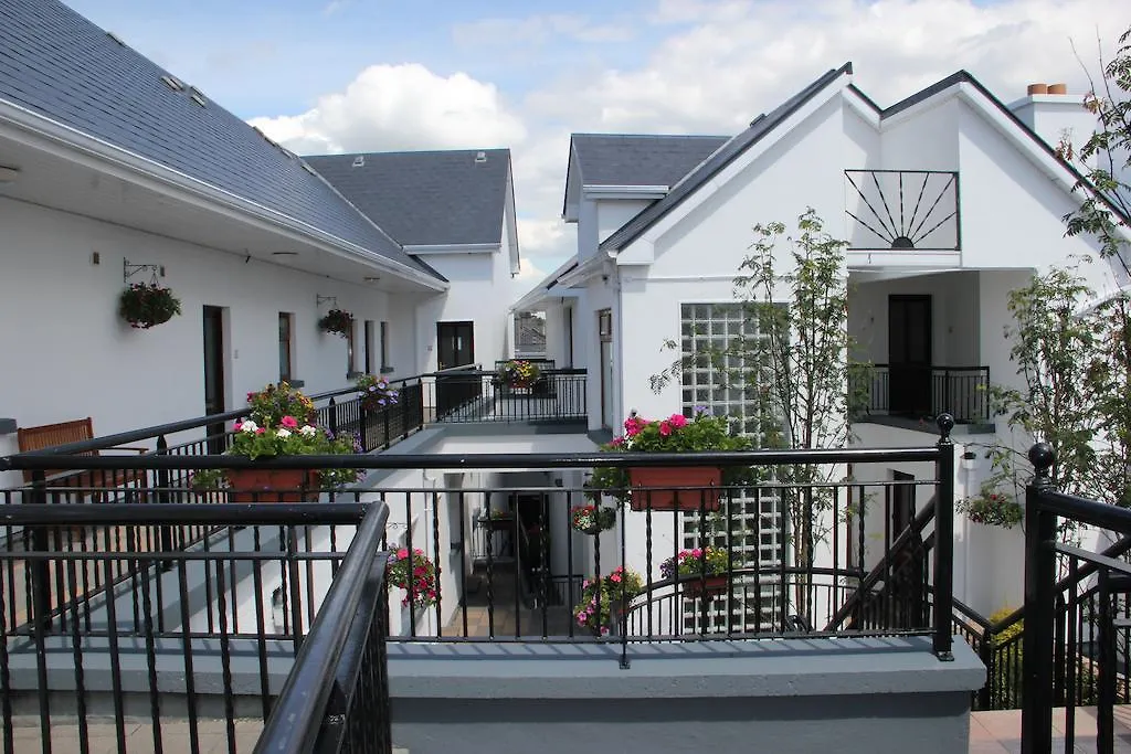 Donegan Court Aparthotel Galway